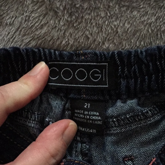 Coogi girls 2T jeans - Picture 2 of 4